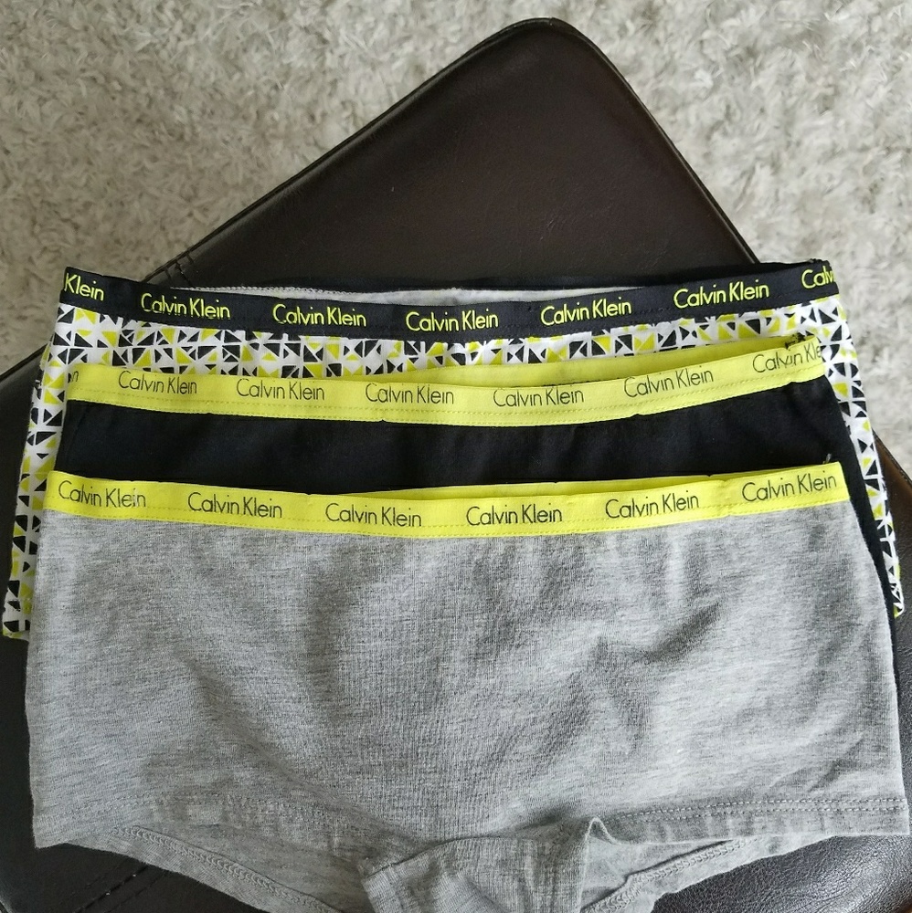 Brand new Calvin Klein bikini